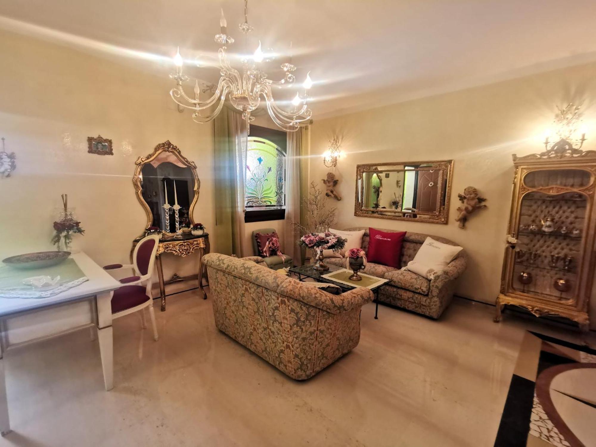 Queen'S Luxurious House Gallipoli Exterior photo